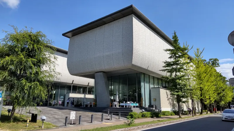 출처 : 커피 갤러리 아마레트 구글 지도 확인